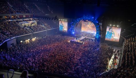 Un instante del concierto de Manuel Carrasco en el Roig Arena de Valencia. Un instante del concierto de Manuel Carrasco en el Roig Arena de Valencia.