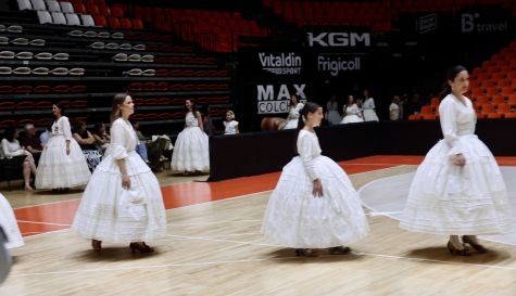 Ensayo de las candidatas a Fallera Mayor de Valencia 2027.