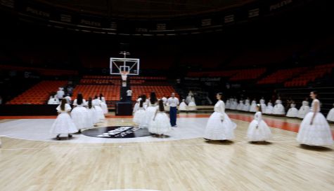 Ensayo de las candidatas a Fallera Mayor de Valencia 2027.