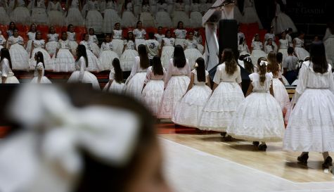 Ensayo de las candidatas a Fallera Mayor de Valencia 2027.