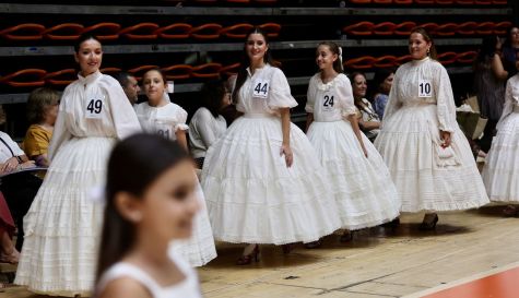 Ensayo de las candidatas a Fallera Mayor de Valencia 2027.