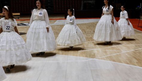 Ensayo de las candidatas a Fallera Mayor de Valencia 2027.