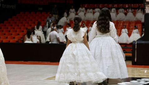 Ensayo de las candidatas a Fallera Mayor de Valencia 2027.